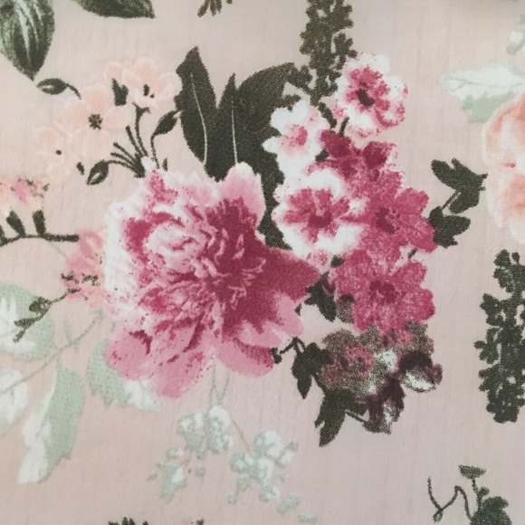 Pink Floral Shirt - Picture 4 of 5